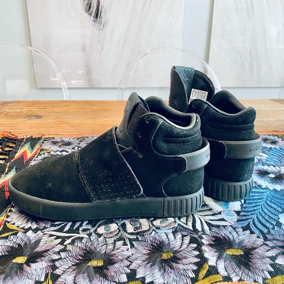 Adidas - black suede high top sneakers size 5 US - 37.5 - Picture 3 of 6